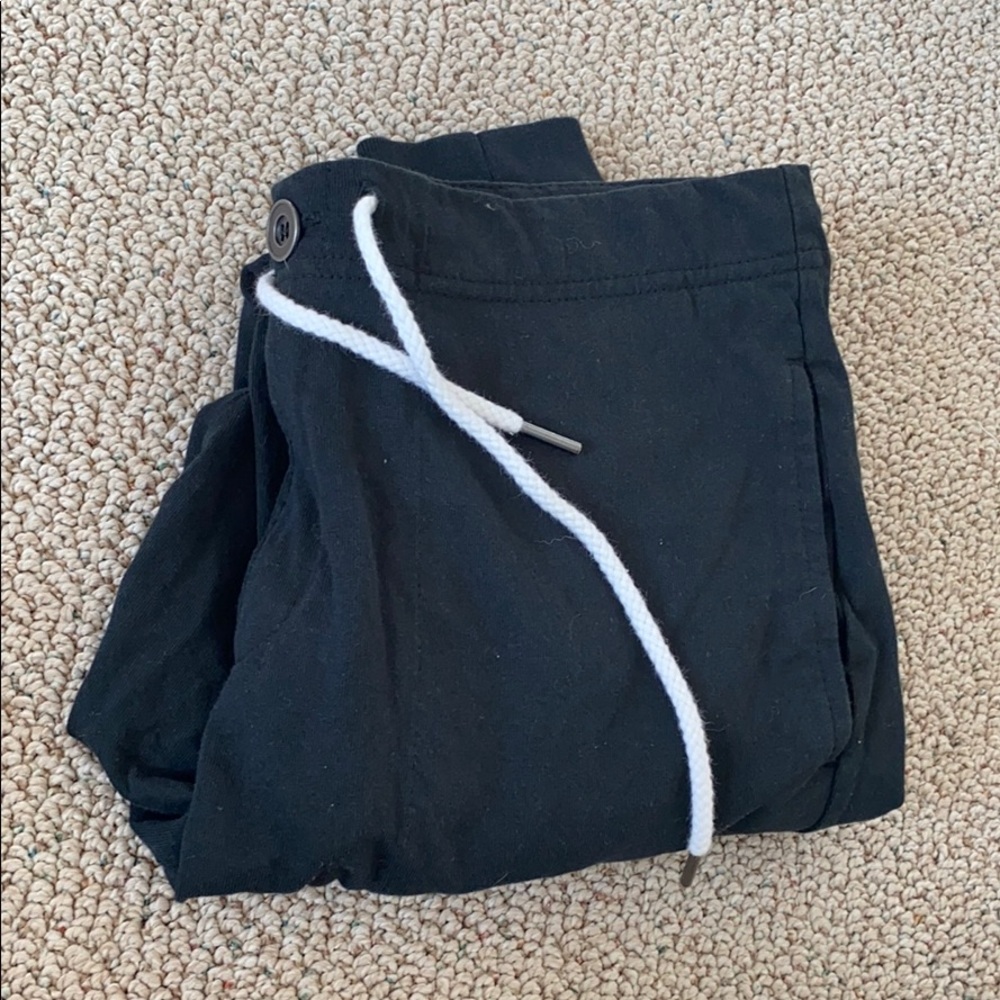 Rust black pants